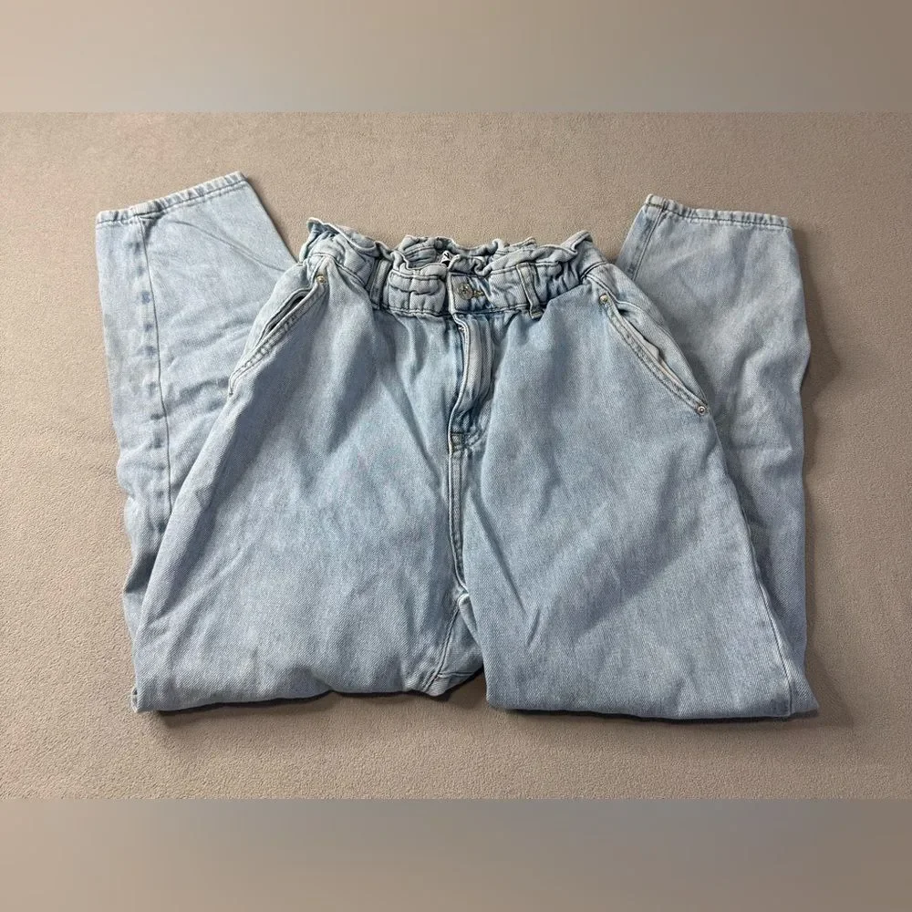 Zara Size 4 Baggy Paperbag Light Wash Jeans Denim Essential Grunge Casual Street - Picture 1 of 16